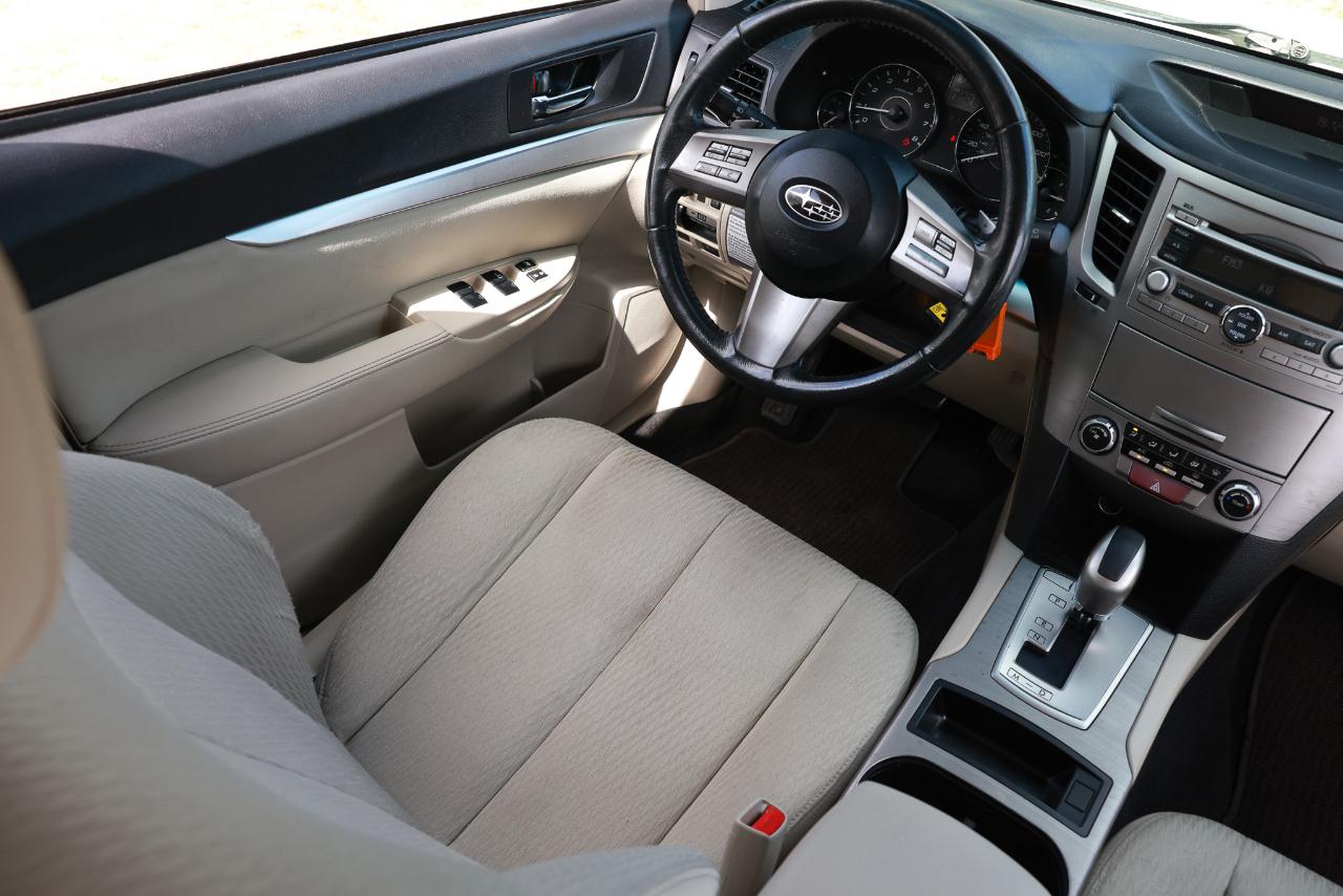 Subaru Outback  2011