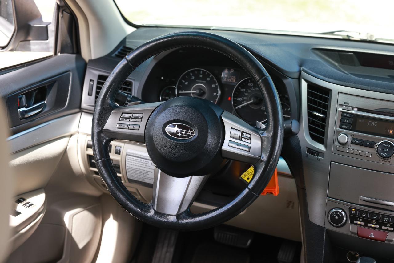 Subaru Outback  2011