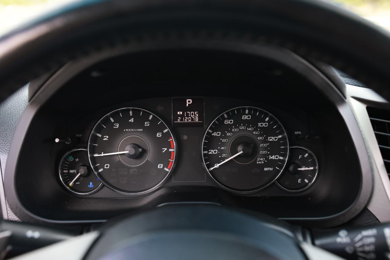 Subaru Outback  2011