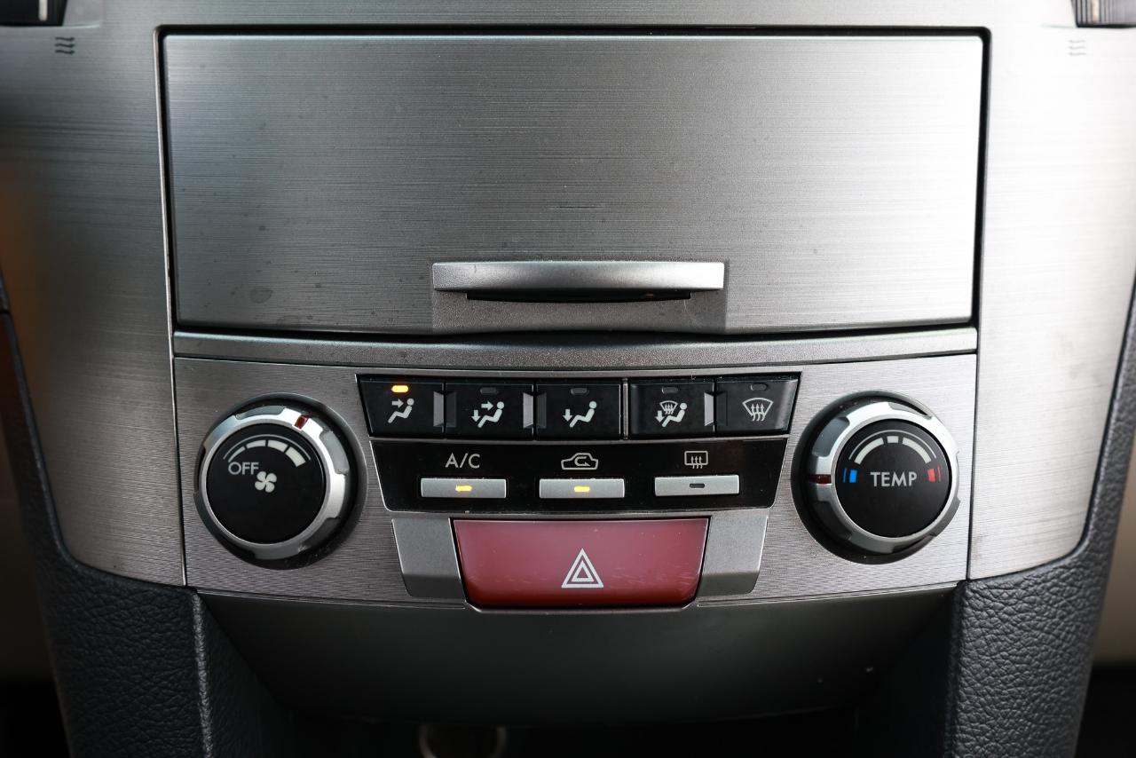 Subaru Outback  2011