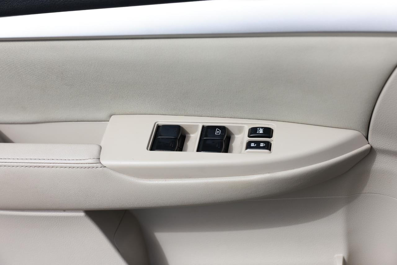 Subaru Outback  2011