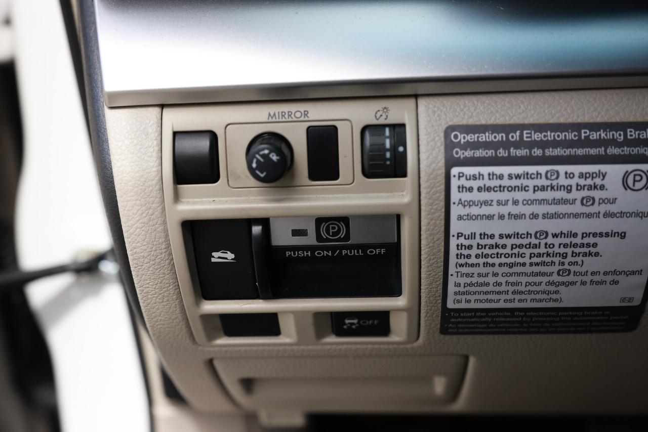 Subaru Outback  2011