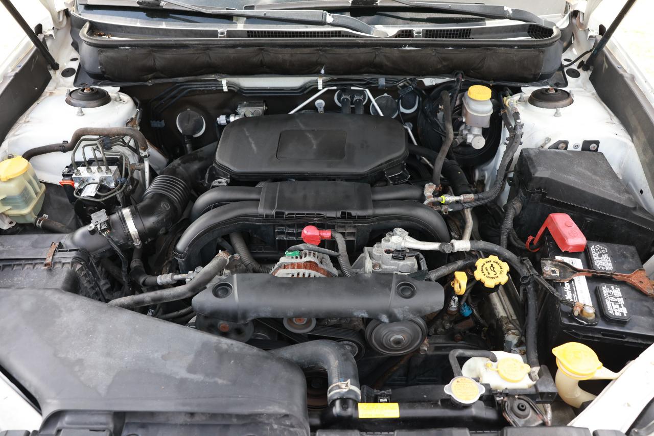 Subaru Outback  2011