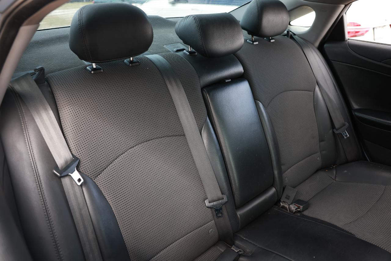 Hyundai Sonata  2012