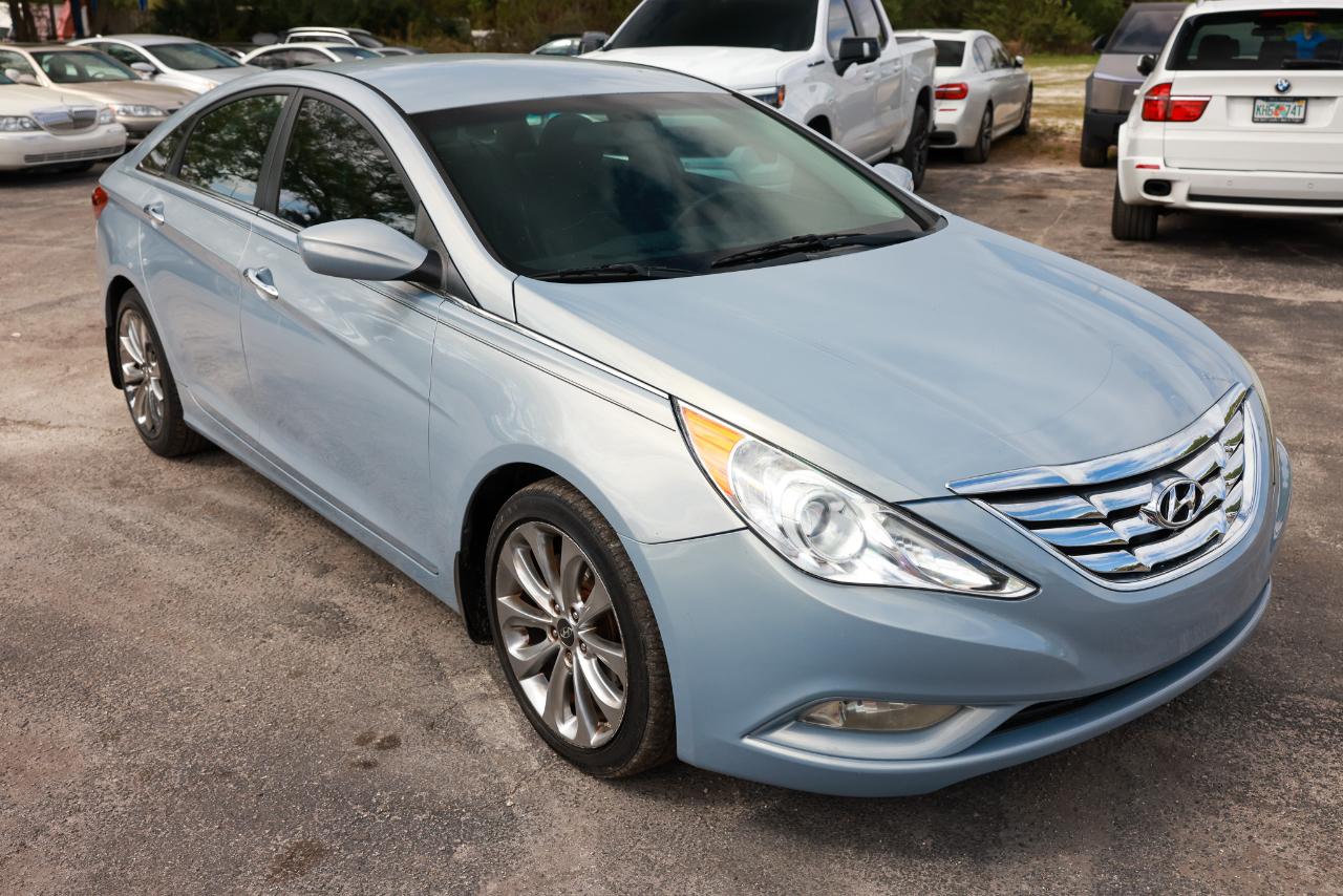 Hyundai Sonata  2012