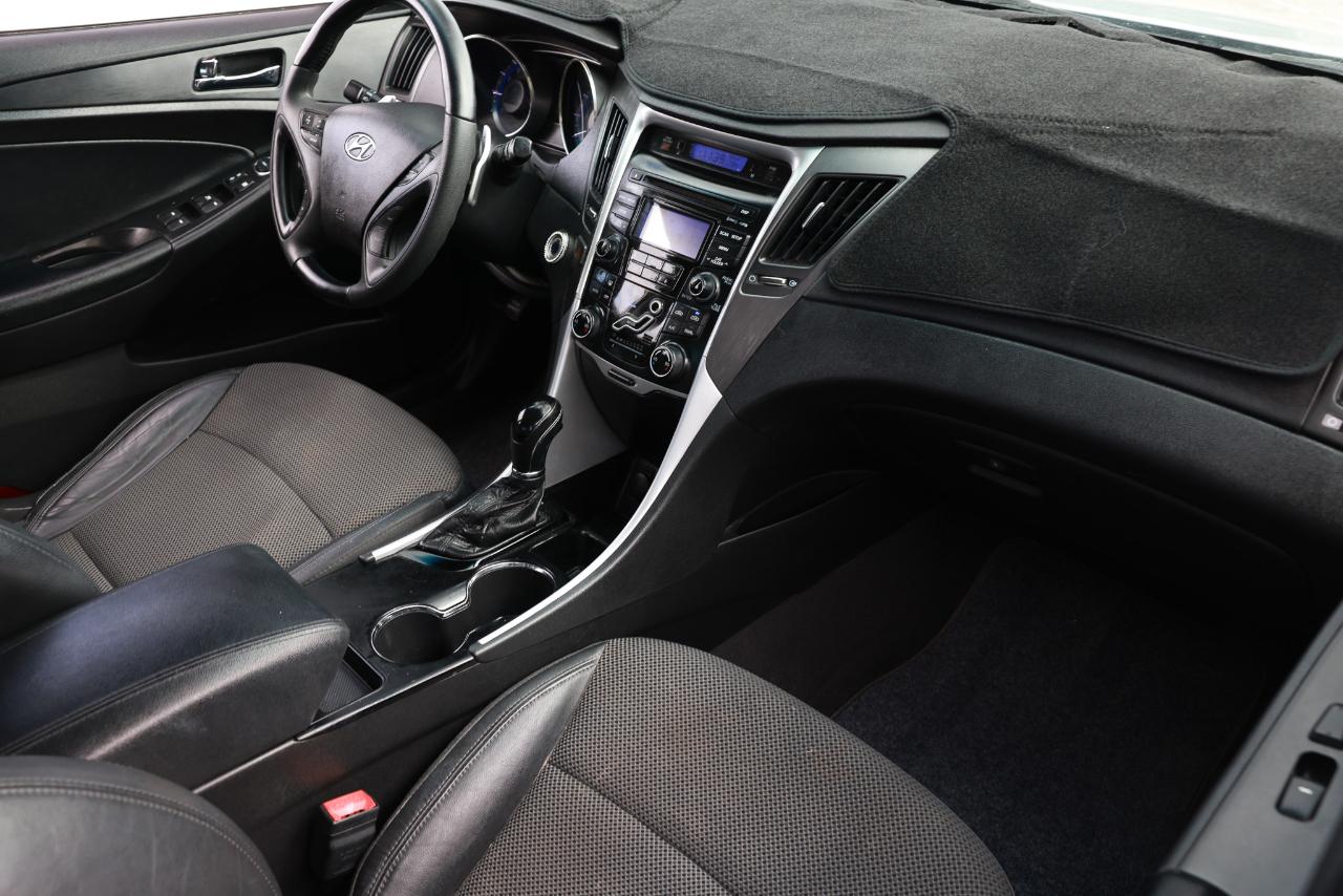 Hyundai Sonata  2012