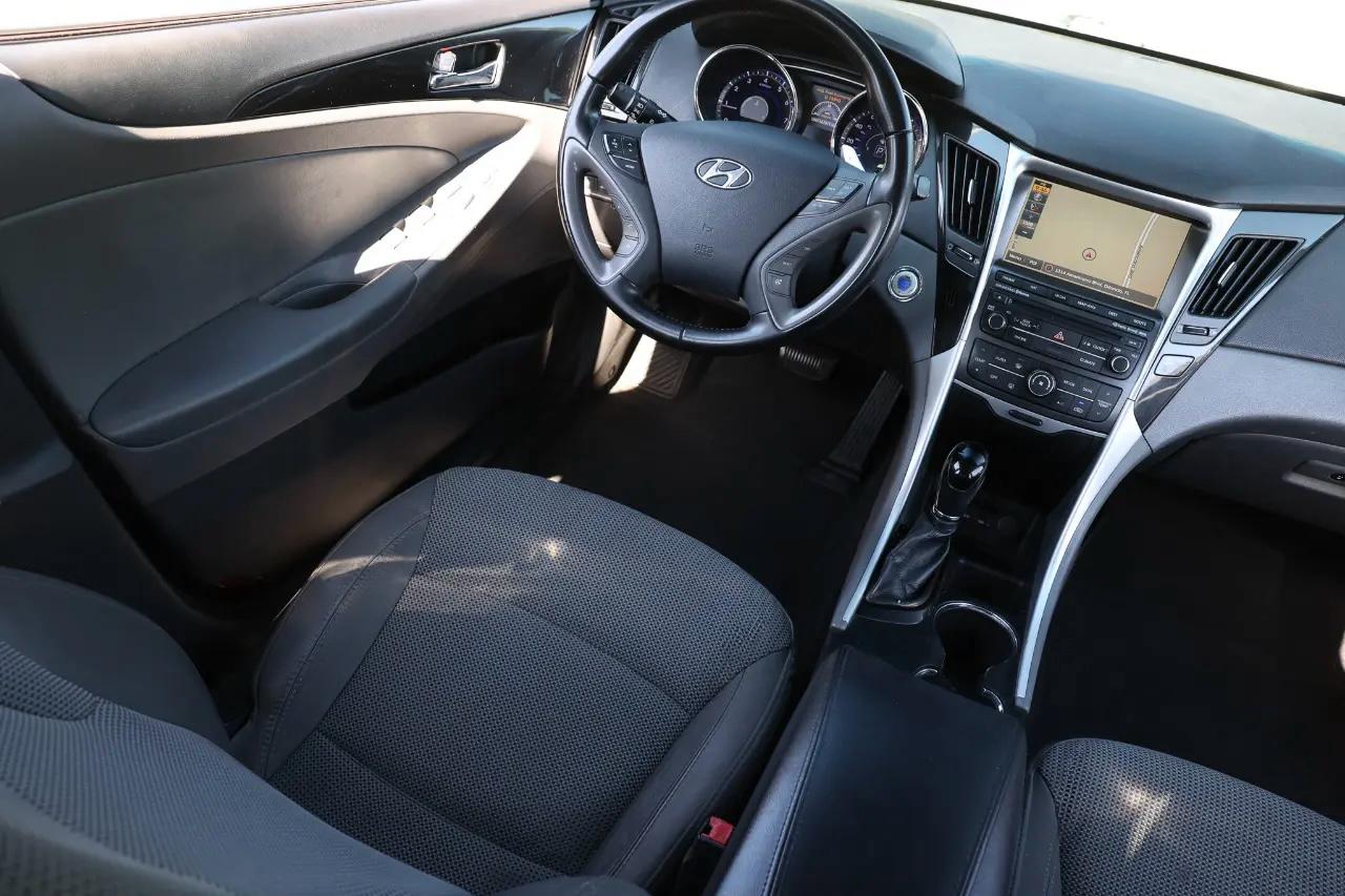 Hyundai Sonata  2014