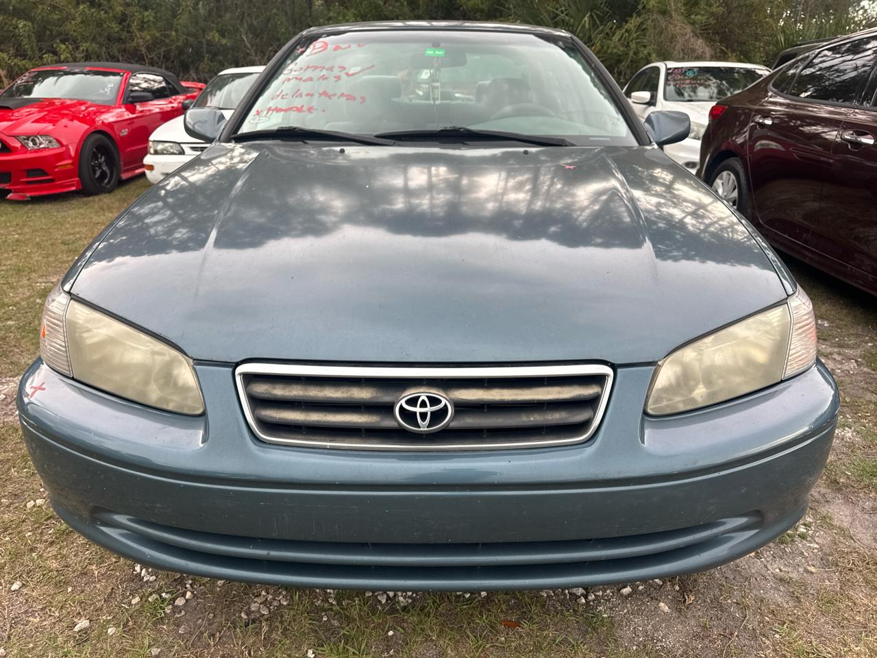 Toyota Camry CE 2000
