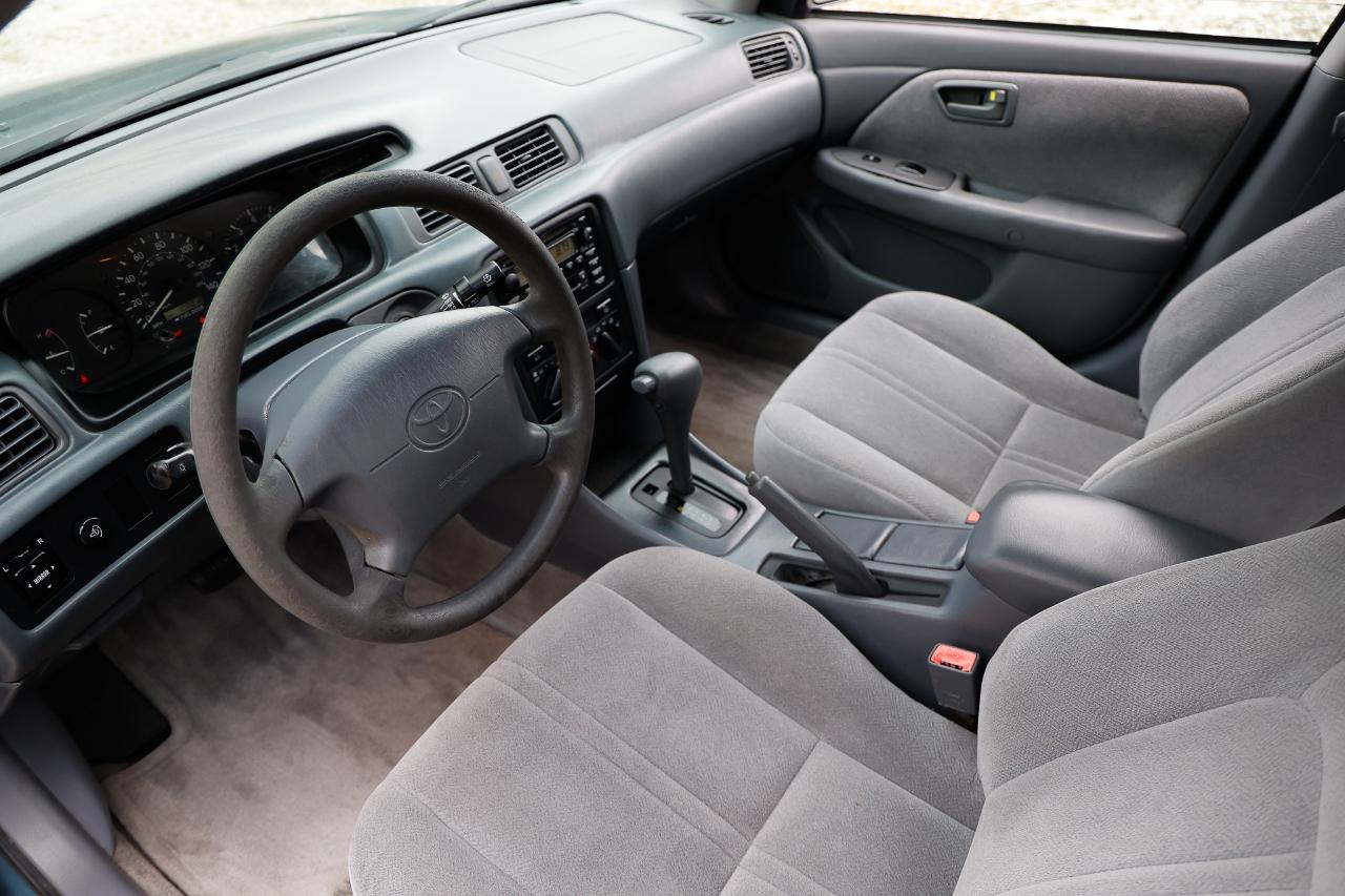Toyota Camry  2000