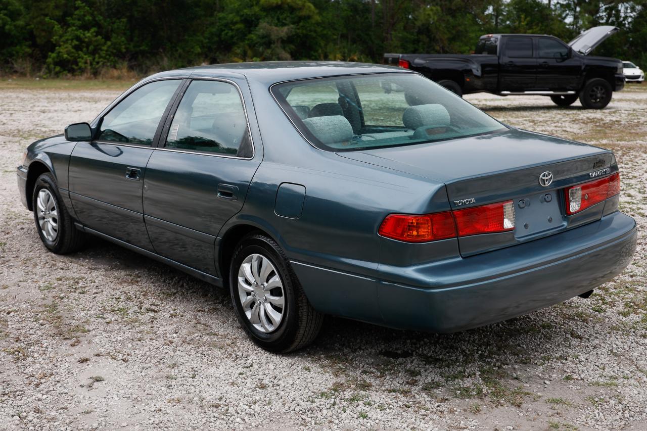 Toyota Camry  2000