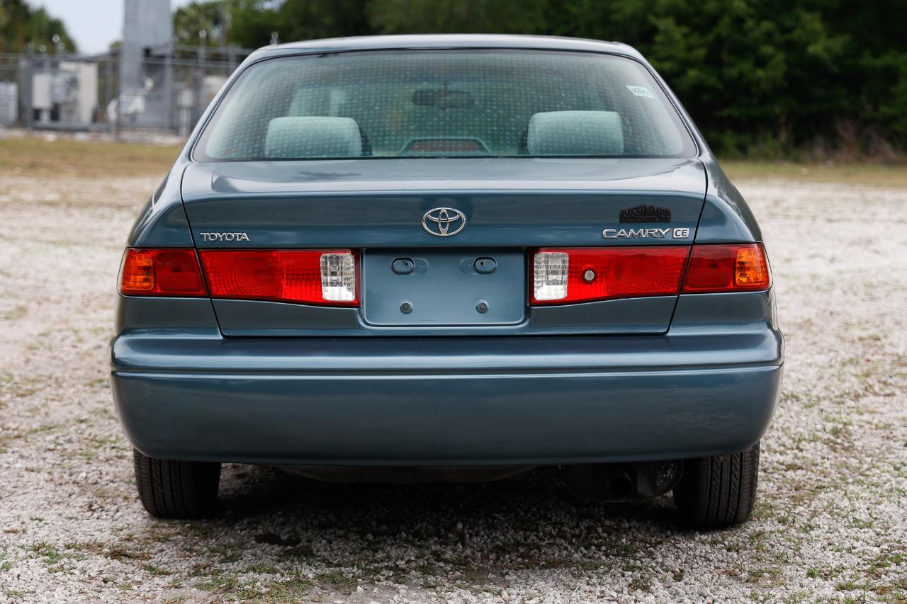 Toyota Camry  2000