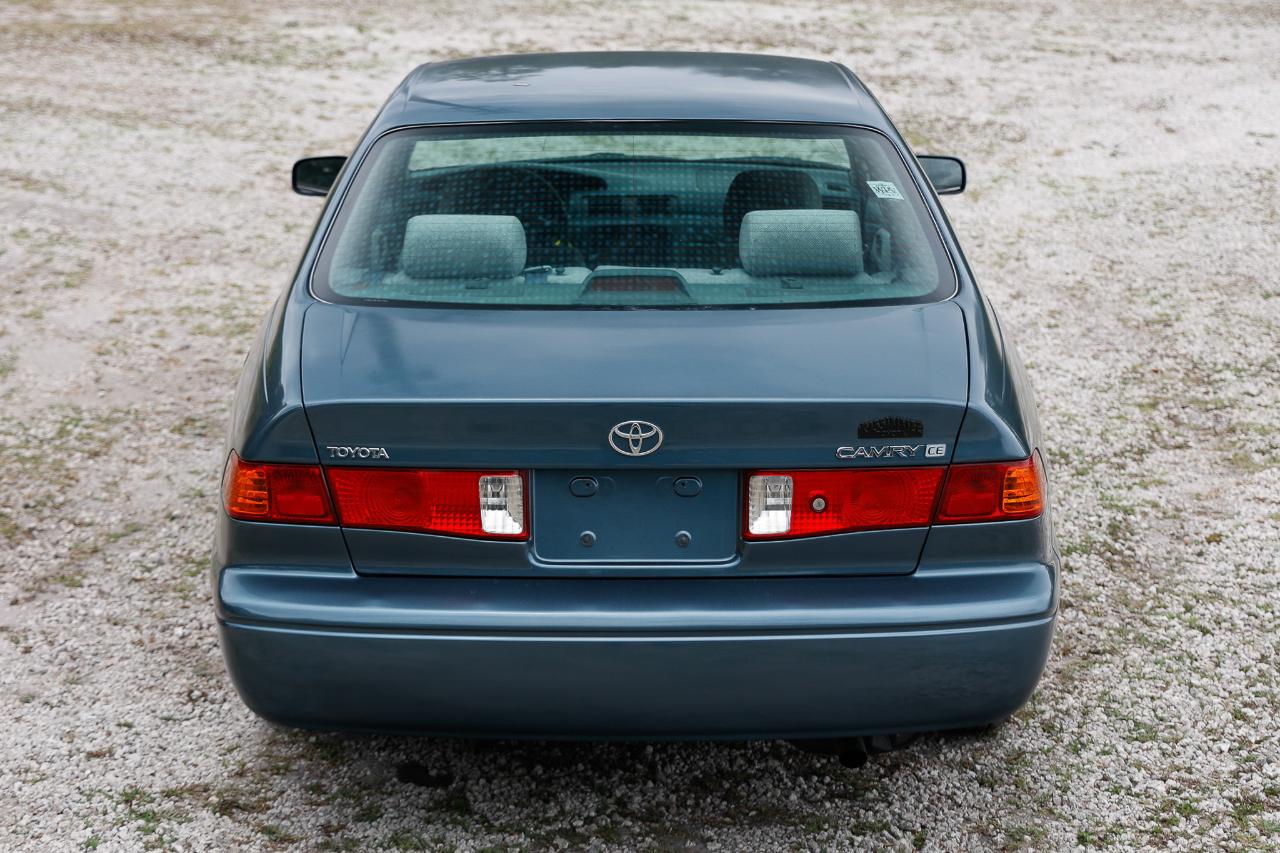 Toyota Camry  2000