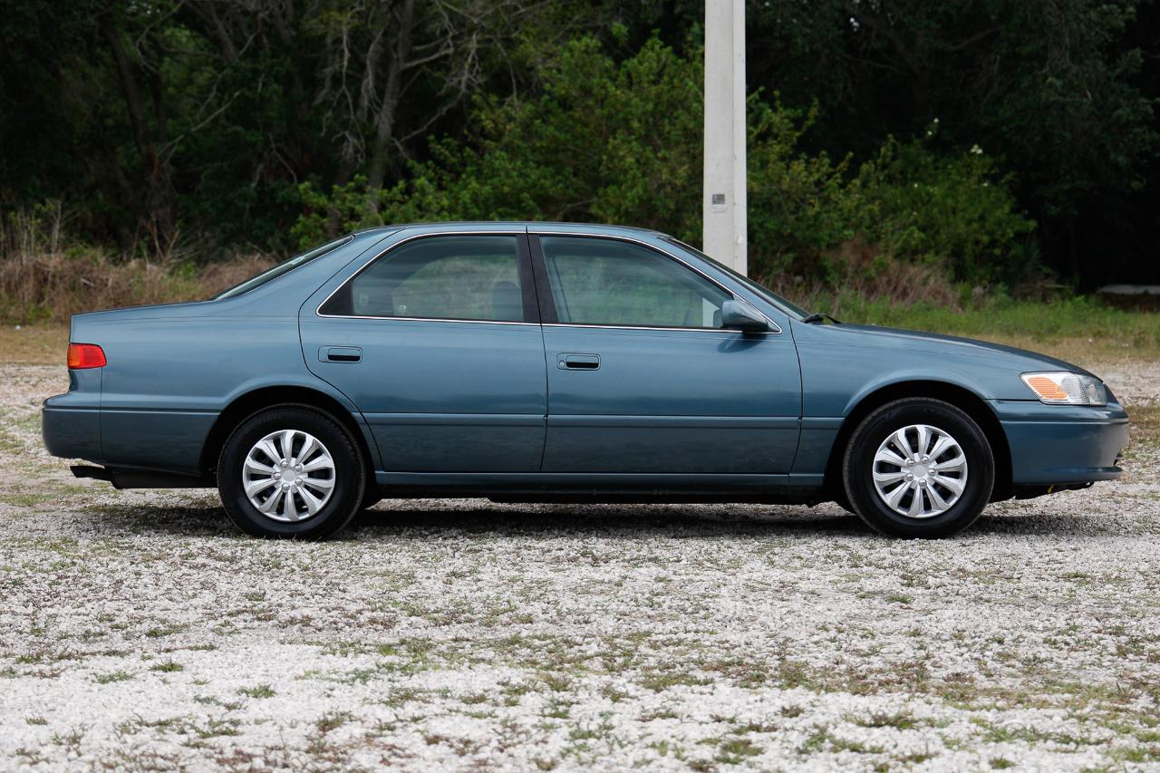 Toyota Camry  2000