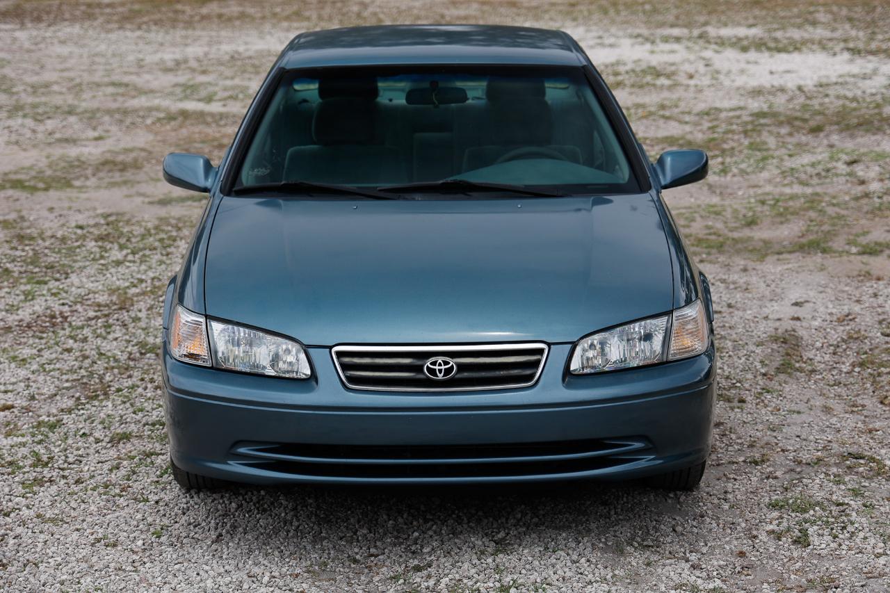 Toyota Camry  2000