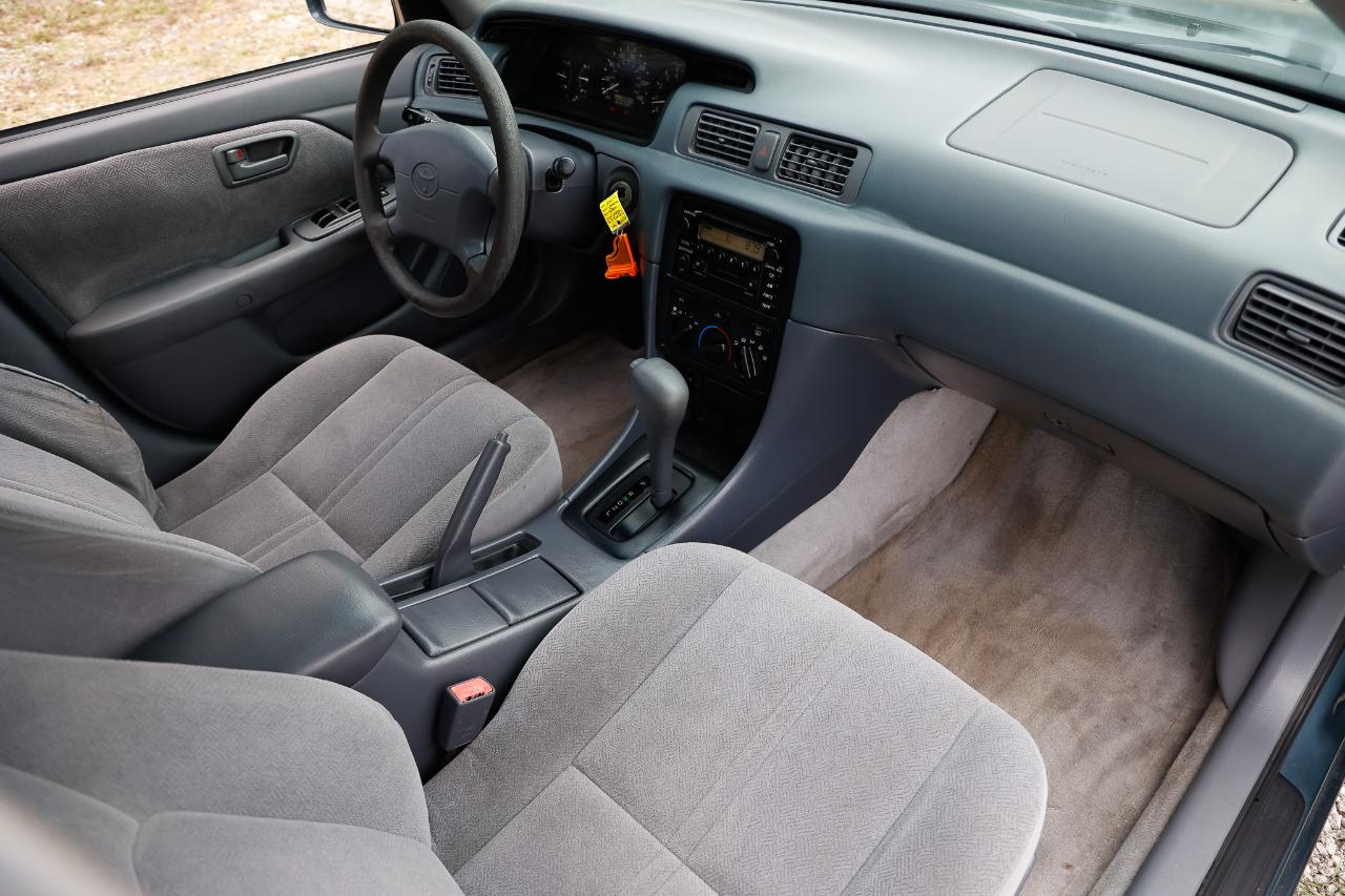 Toyota Camry  2000