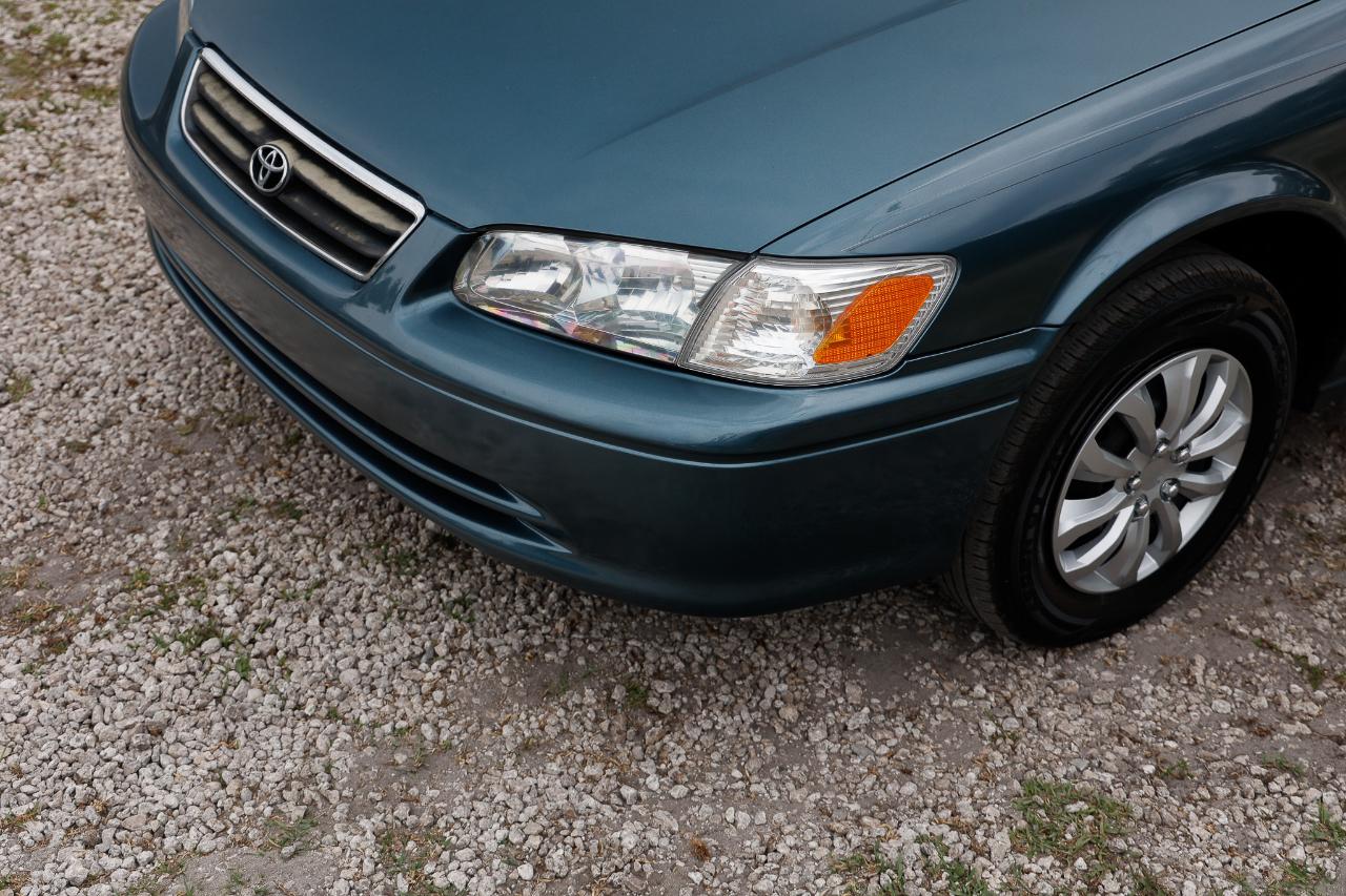 Toyota Camry  2000