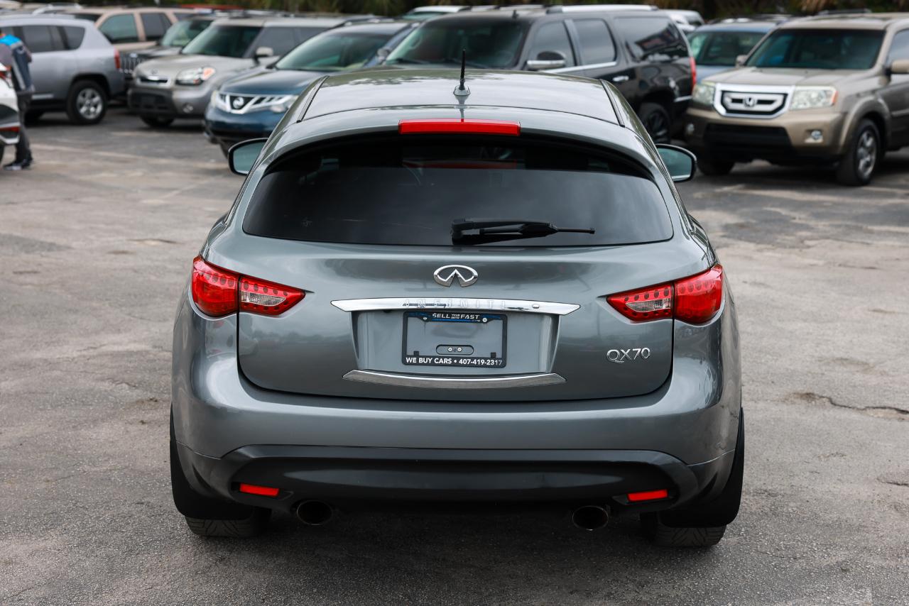 Infiniti QX70  2014