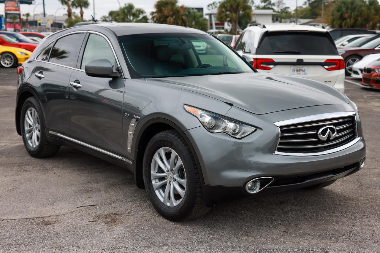 Infiniti QX70  2014