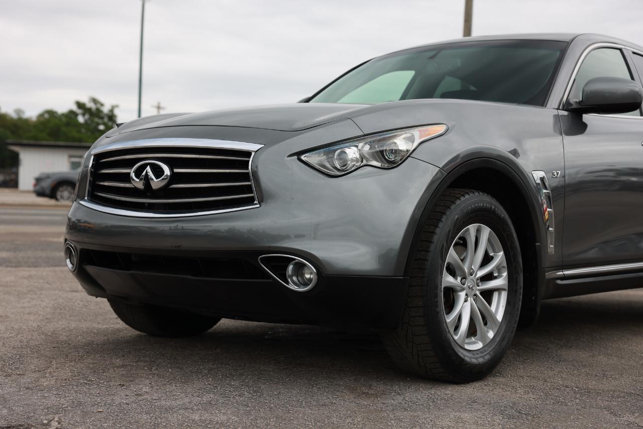 Infiniti QX70  2014