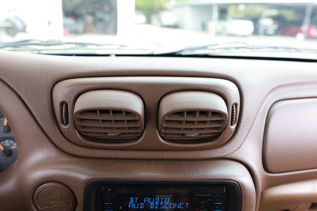 Chevrolet TrailBlazer  2003