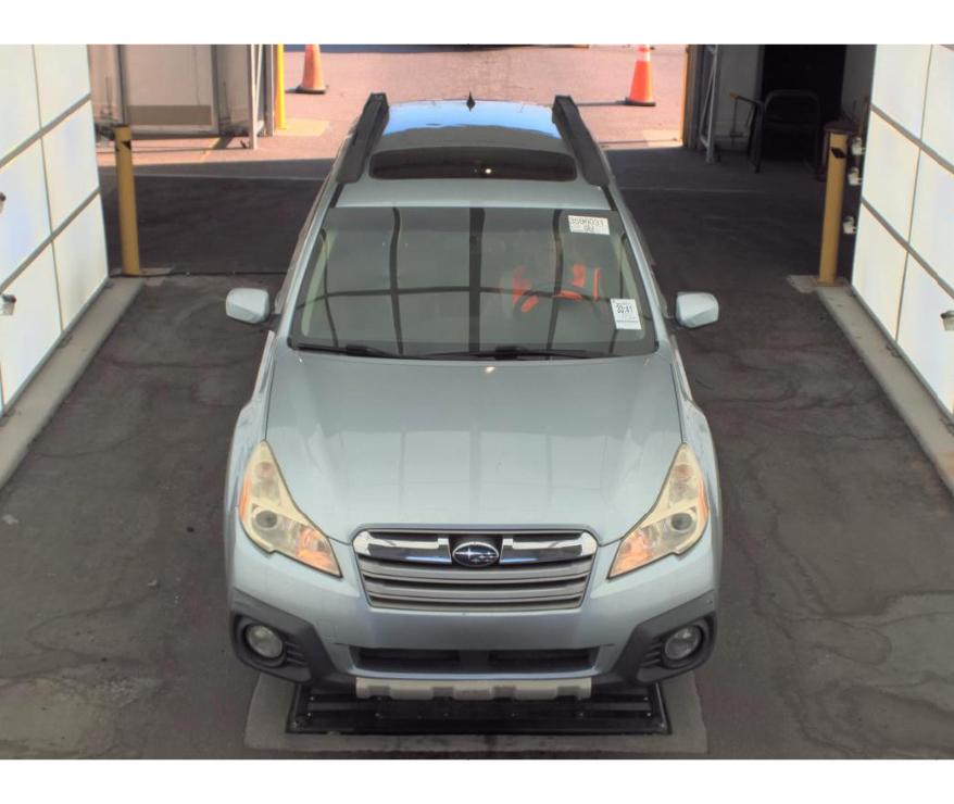 Subaru Outback  2013