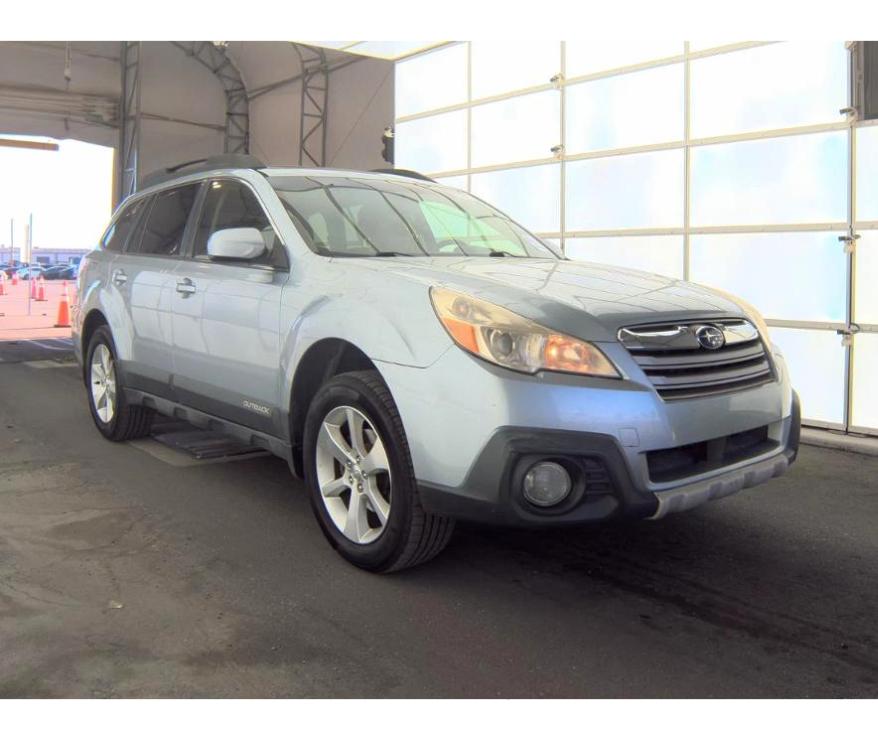 Subaru Outback  2013