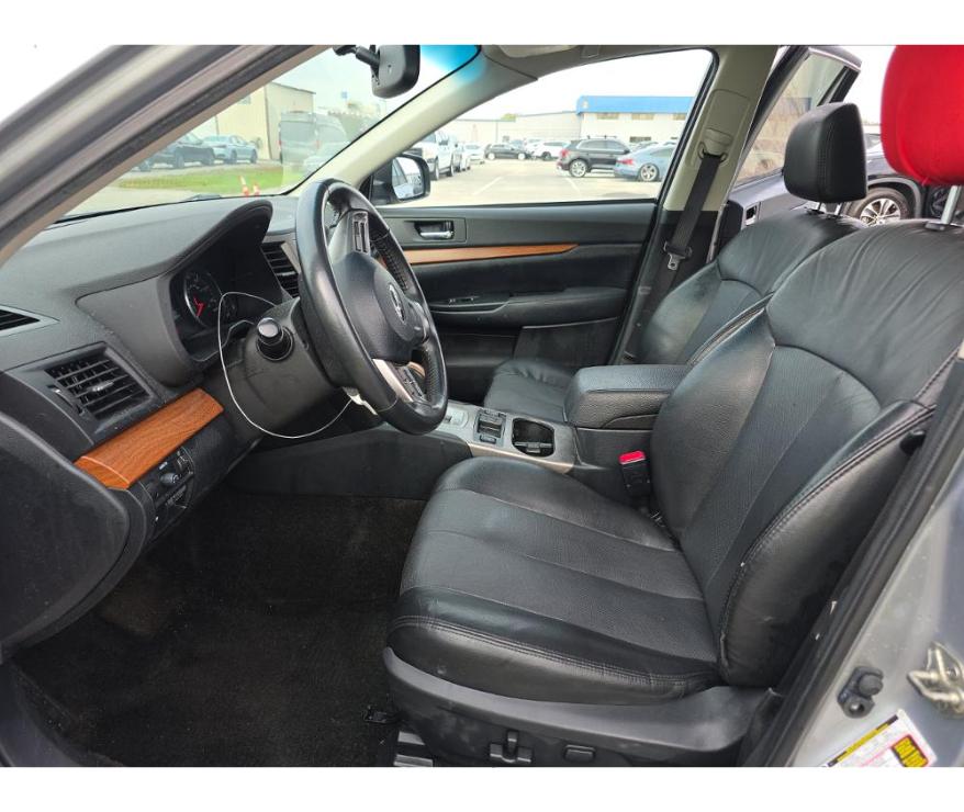 Subaru Outback  2013