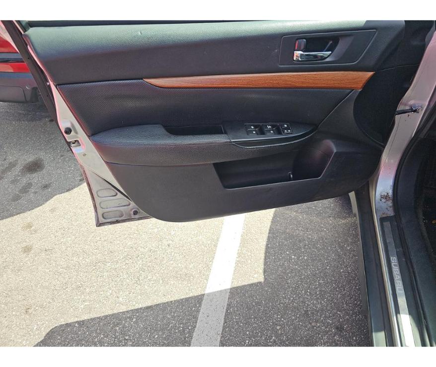 Subaru Outback  2013