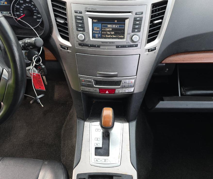 Subaru Outback  2013