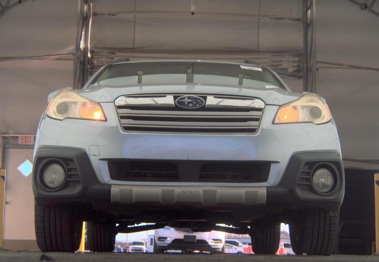 Subaru Outback  2013