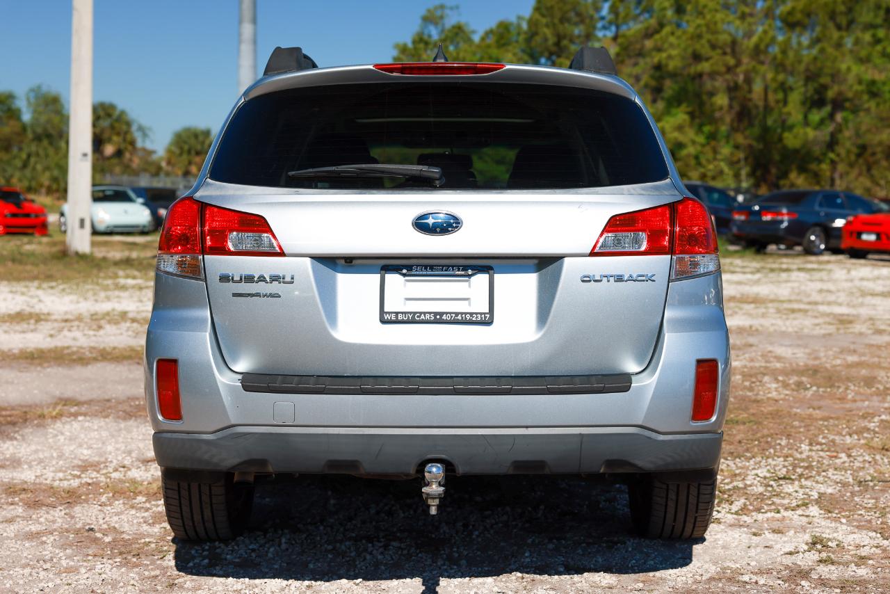 Subaru Outback  2013