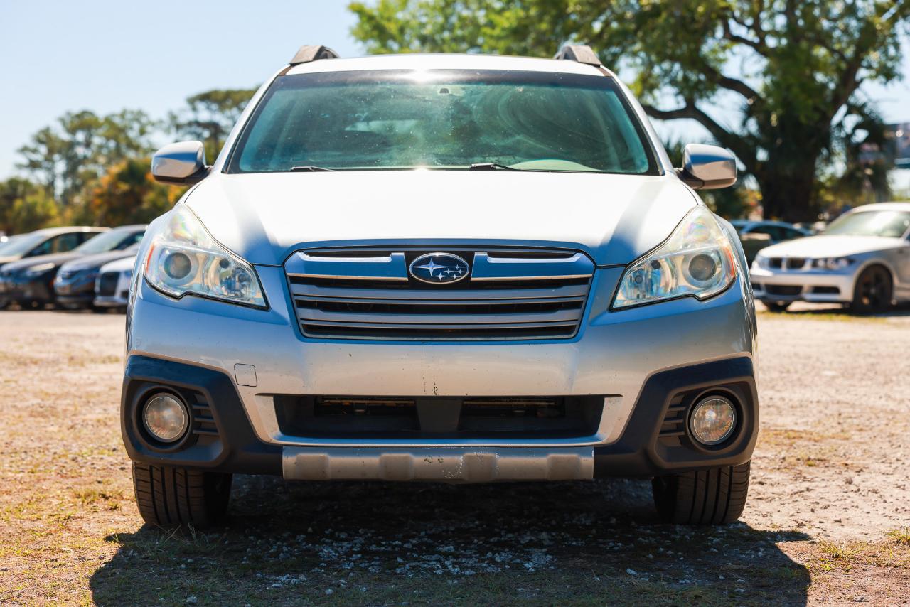 Subaru Outback  2013