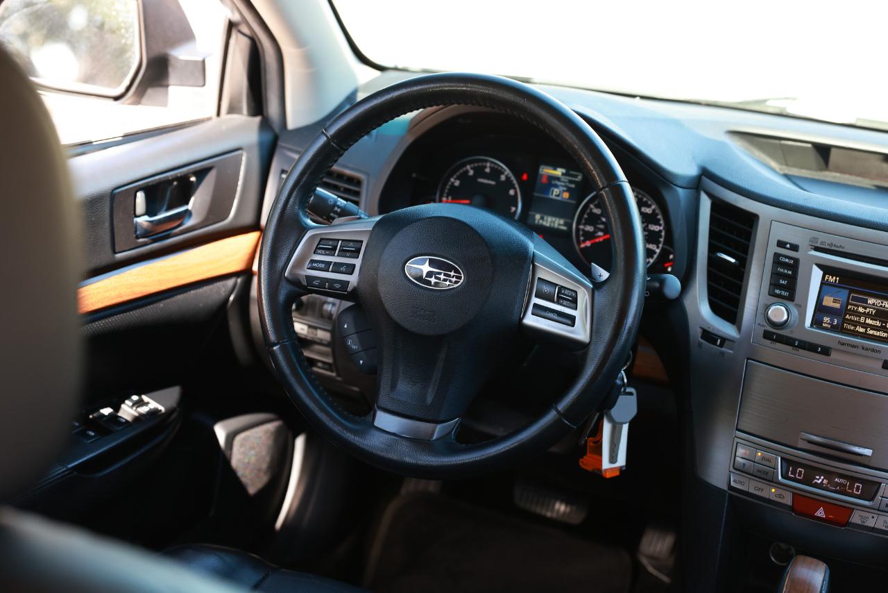 Subaru Outback  2013