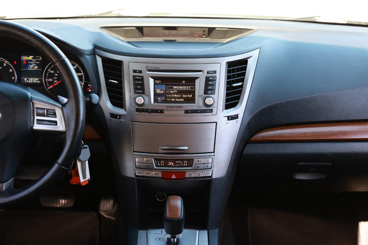 Subaru Outback  2013