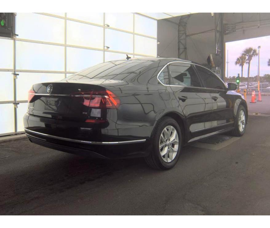 Volkswagen Passat S 2017