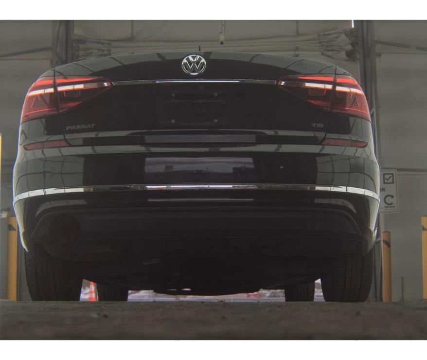 Volkswagen Passat S 2017