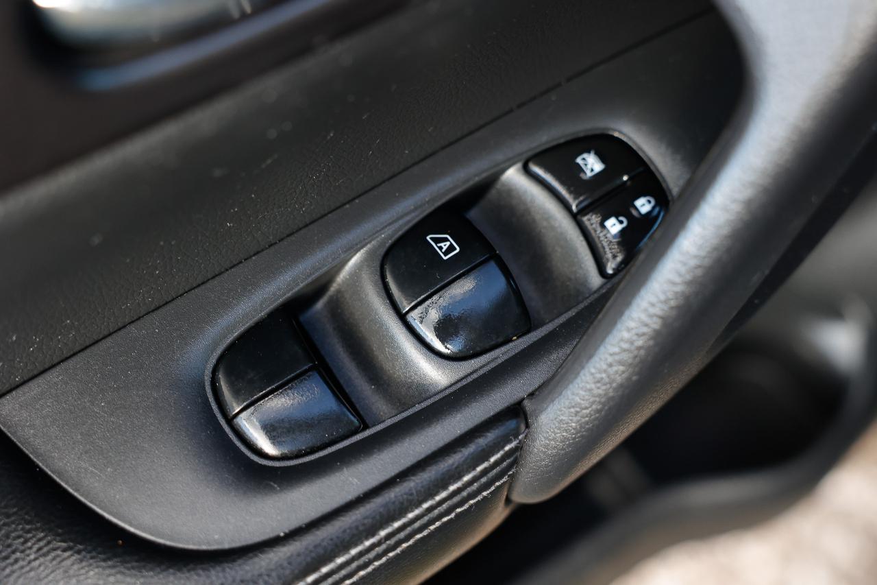 Nissan Rogue  2016