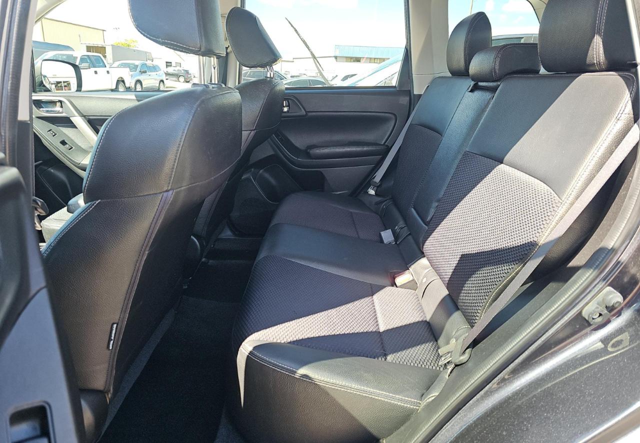 Subaru Forester  2016