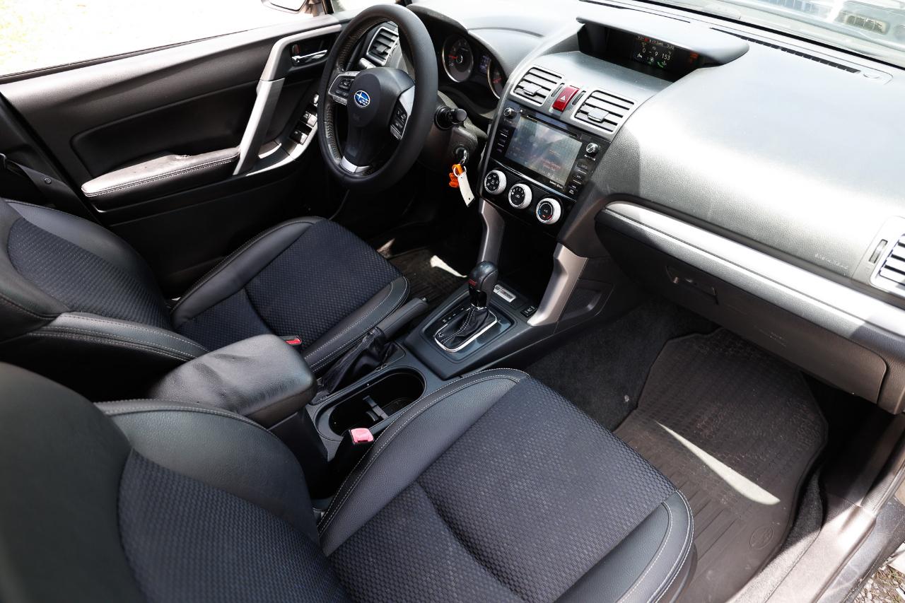 Subaru Forester  2016
