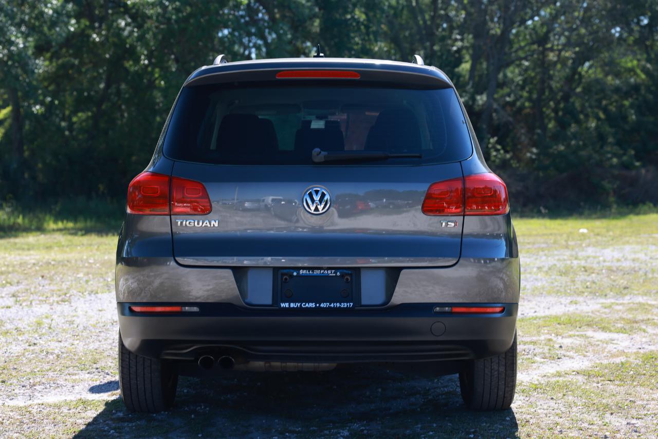 Volkswagen Tiguan  2016