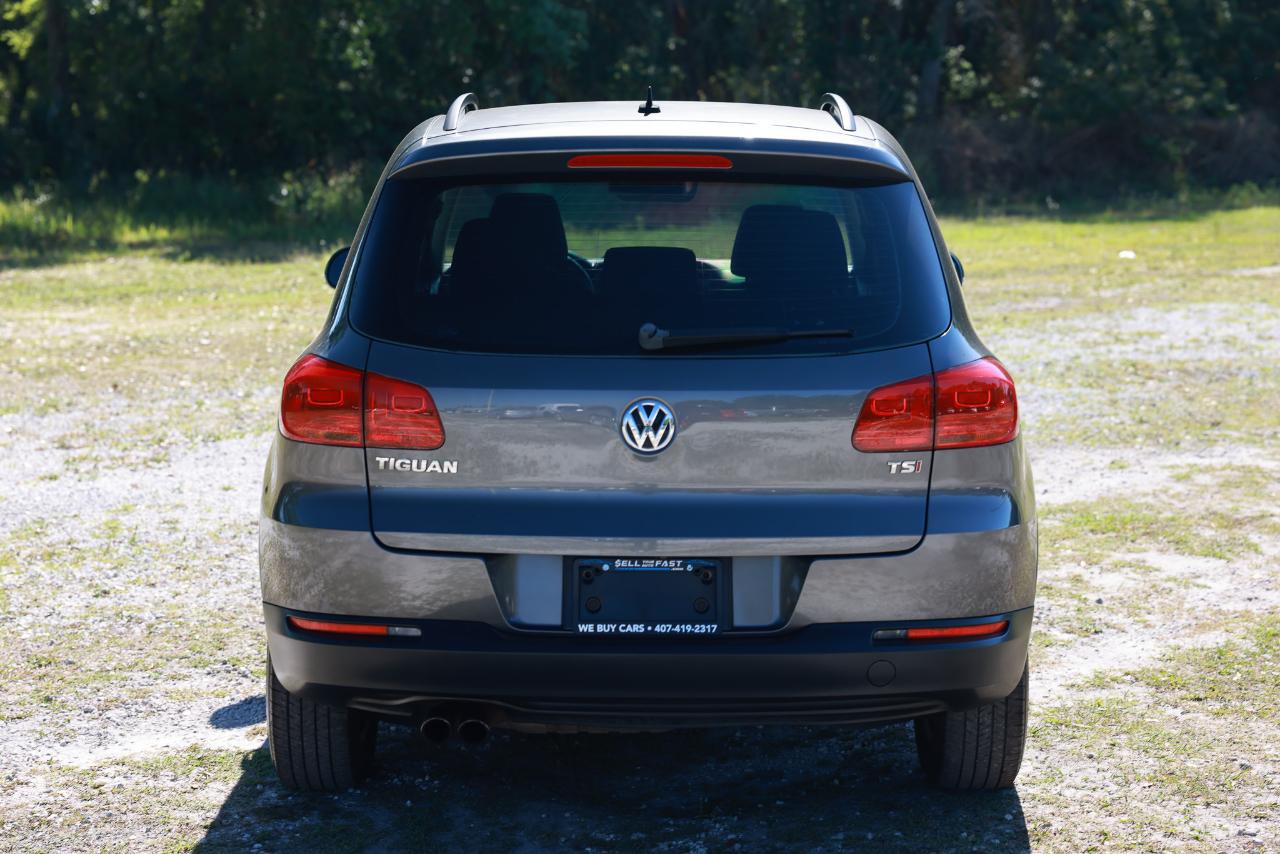 Volkswagen Tiguan  2016