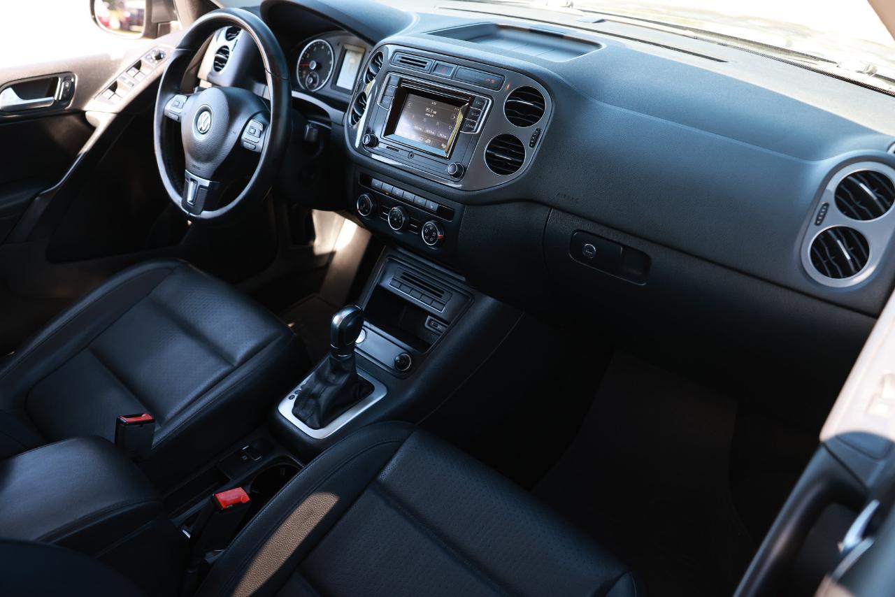 Volkswagen Tiguan  2016