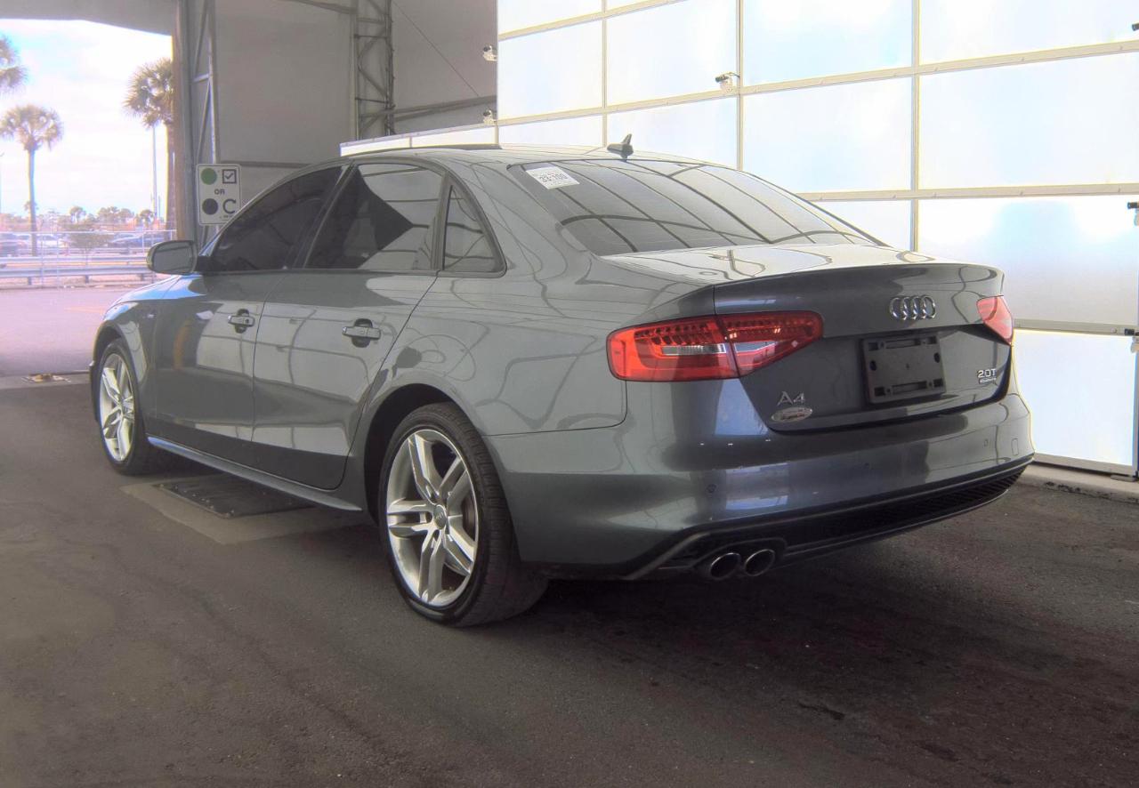 Audi A4  2016