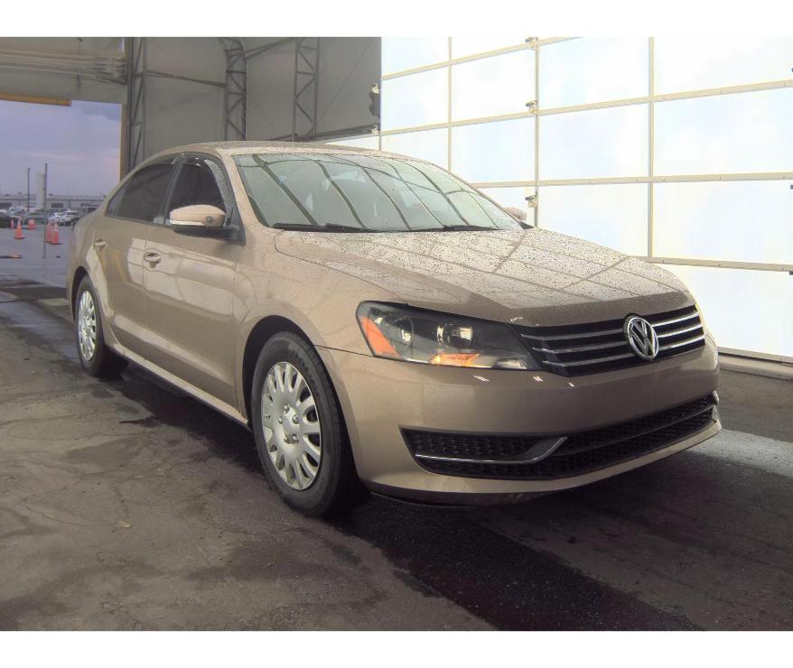 Volkswagen Passat S 2015