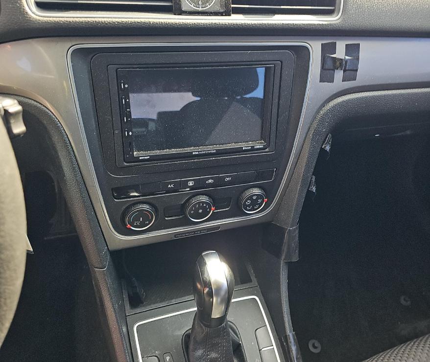 Volkswagen Passat S 2015