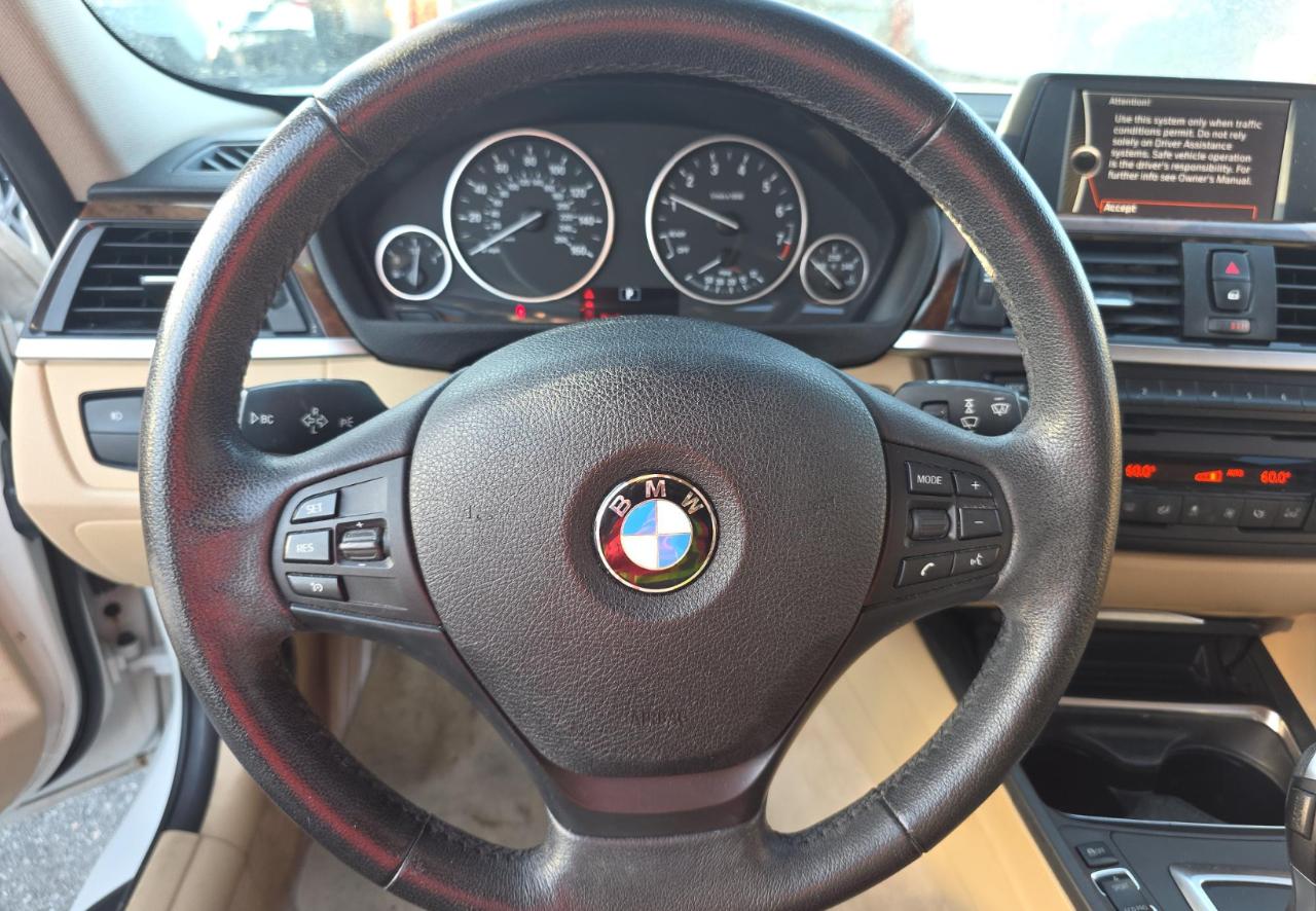 BMW 328i  2013