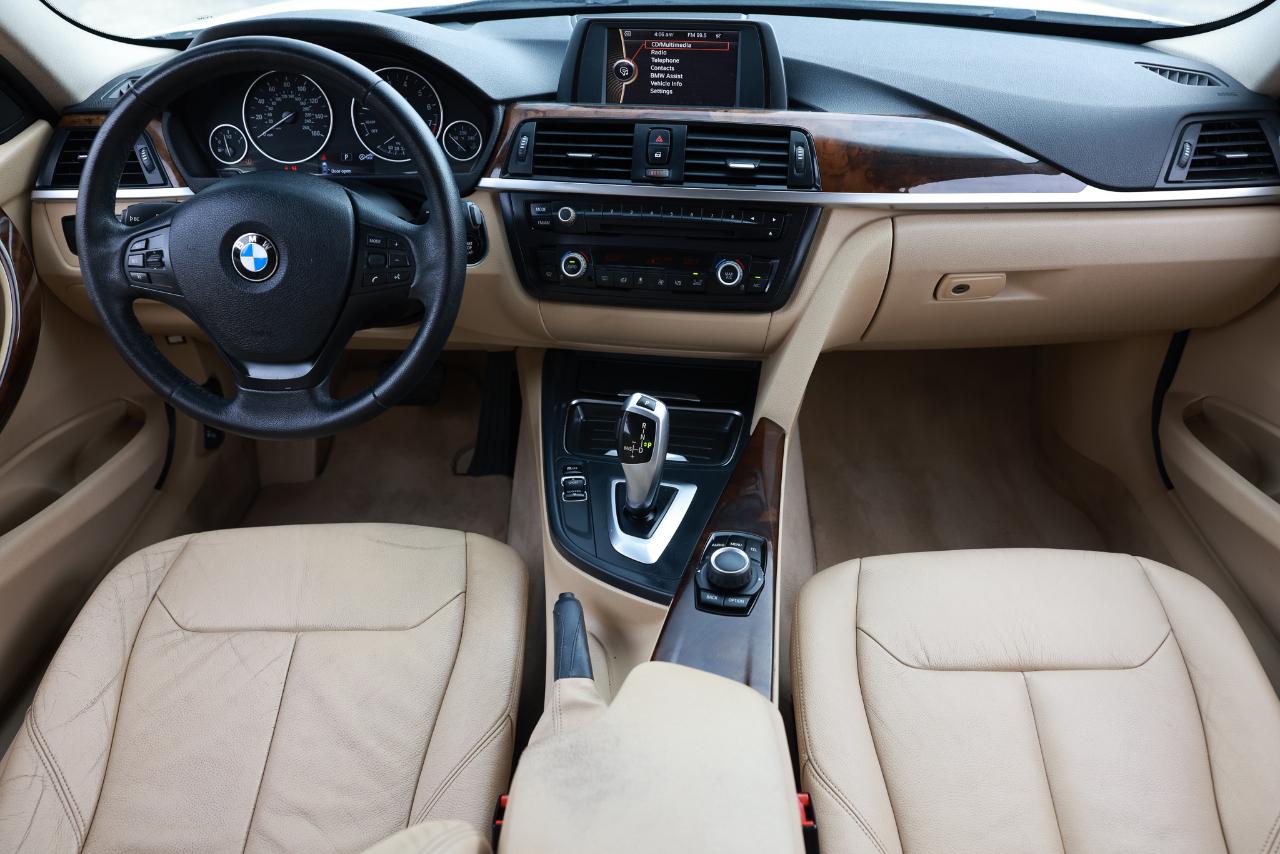 BMW 328i  2013