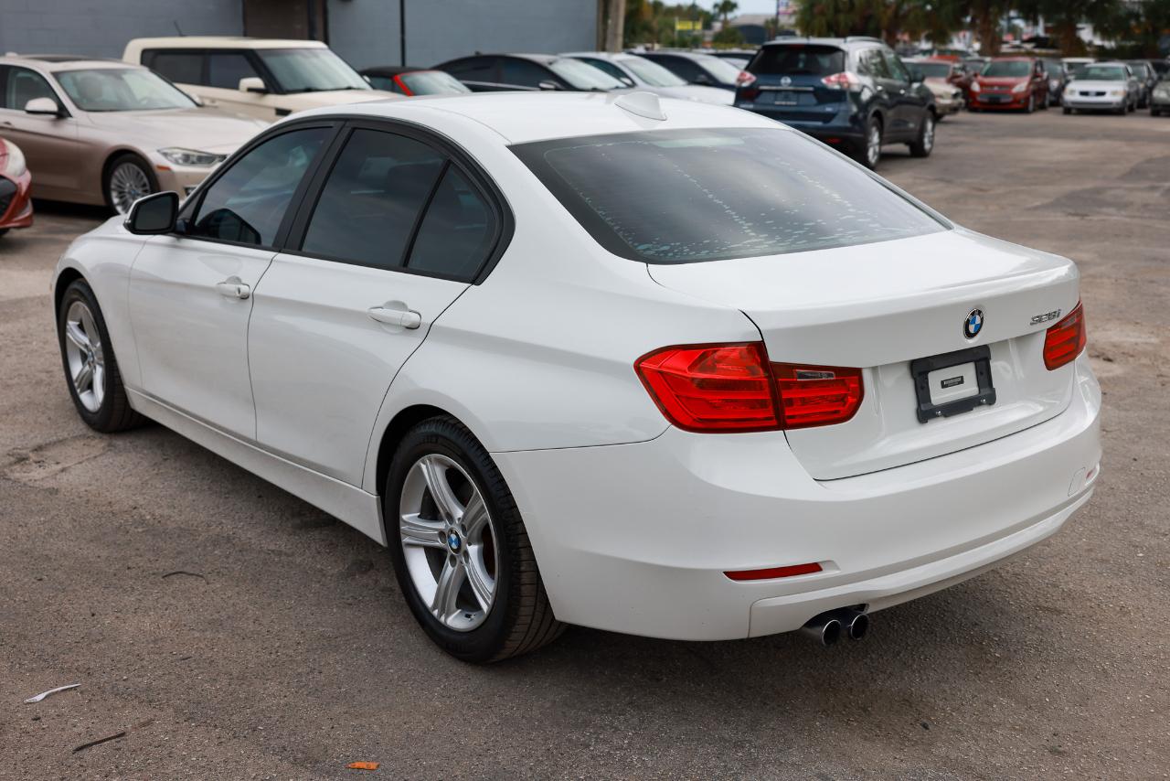BMW 328i  2013