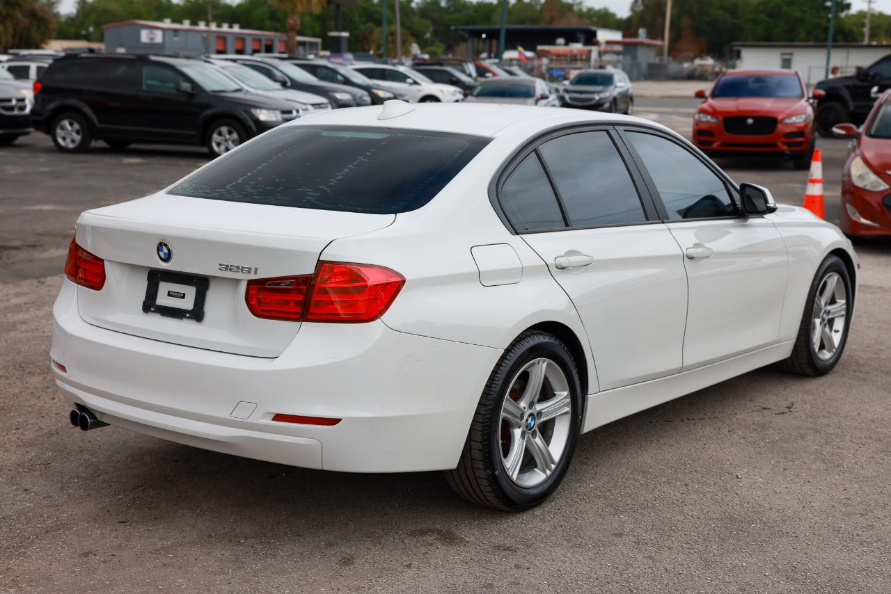 BMW 328i  2013