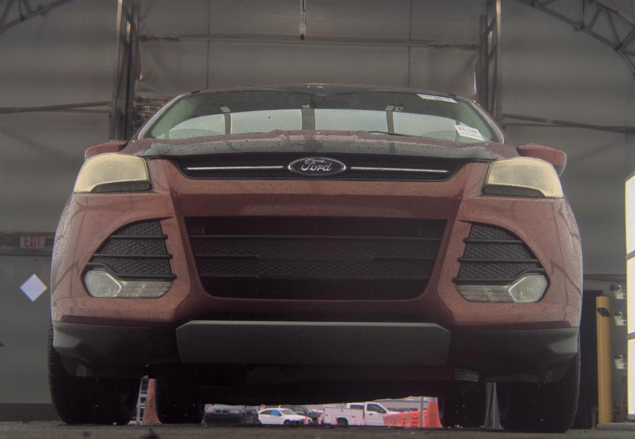 Ford Escape  2014